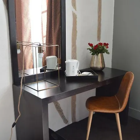 Szálloda Chateau De La Pomarède